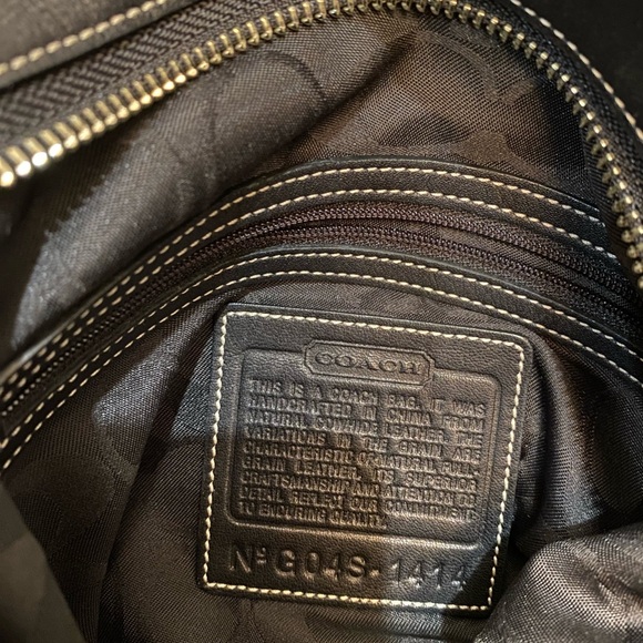 AUTHENTIC VINTAGE Coach Soho Slim Y2K Black Leather Shoulder/Crossbody Bag - Picture 6 of 9